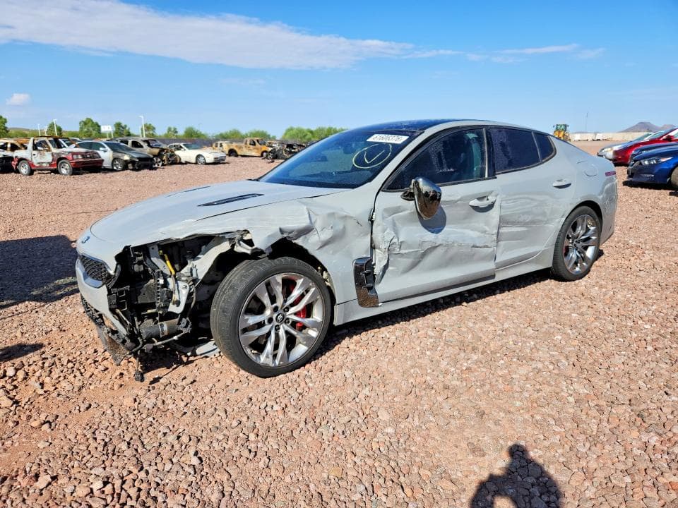 2020 KIA STINGER GT2 - 1