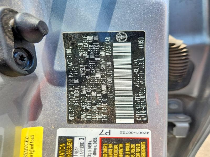 2017 TOYOTA CAMRY SE 13