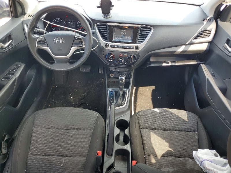 2020 HYUNDAI ACCENT SE 8