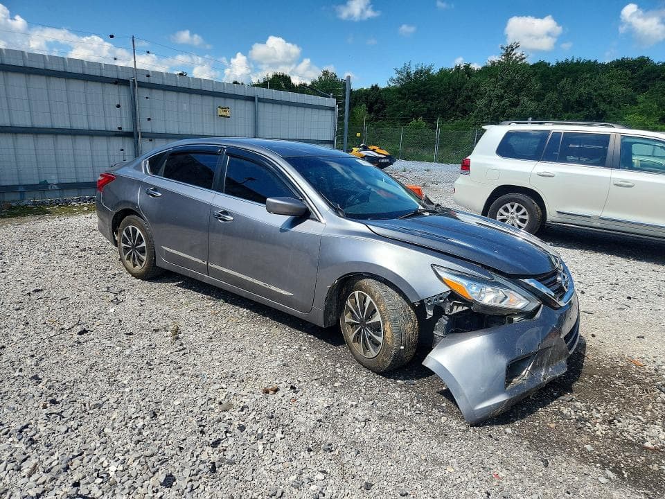 2017 NISSAN ALTIMA 4