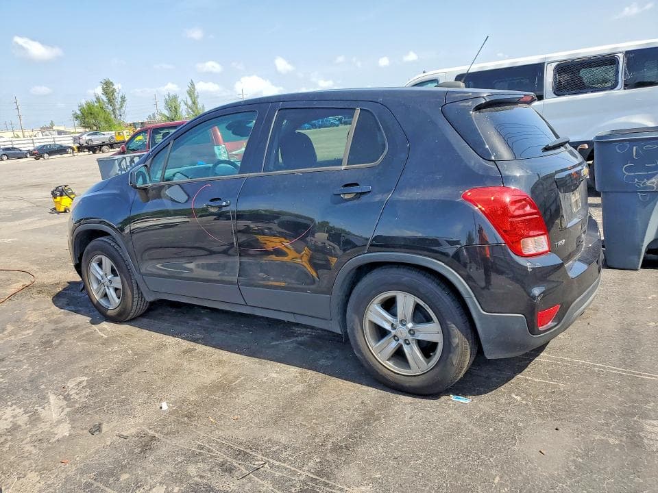 2020 CHEVROLET TRAX LS 2