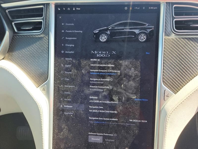 2017 TESLA MODEL X 9