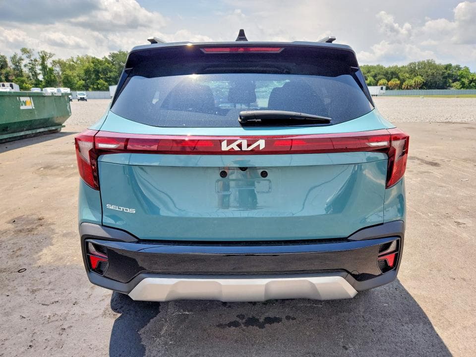 2025 KIA SELTOS S 6