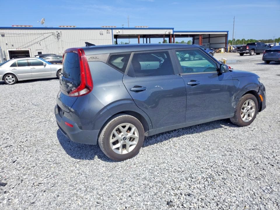 2022 KIA SOUL LX 3