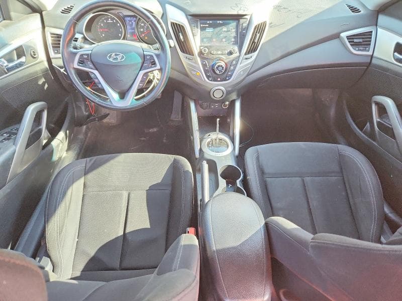 2017 HYUNDAI VELOSTER BASE 8