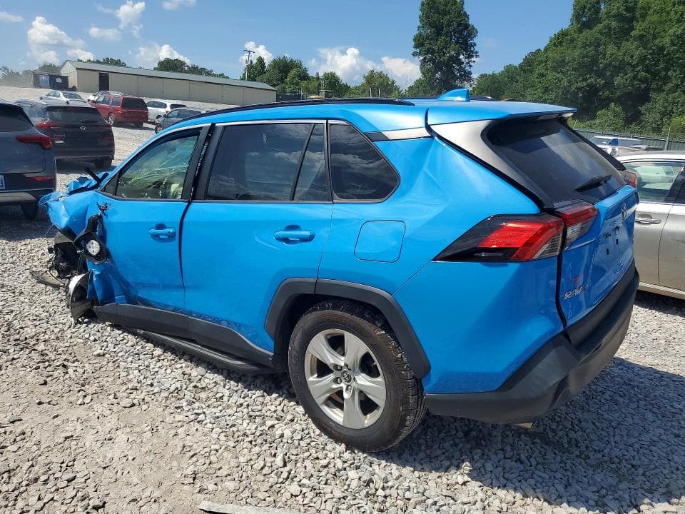 2019 TOYOTA RAV4 XLE 2