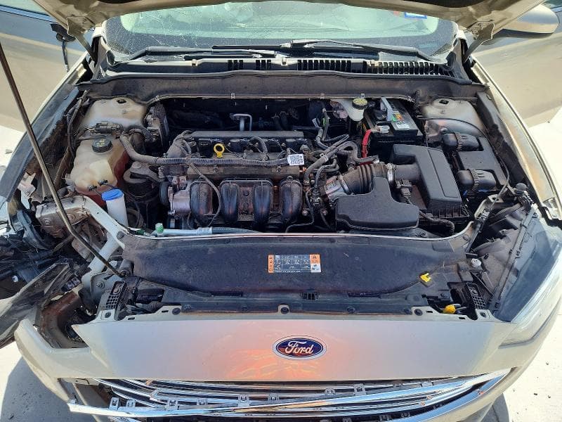 2018 FORD FUSION SE 11