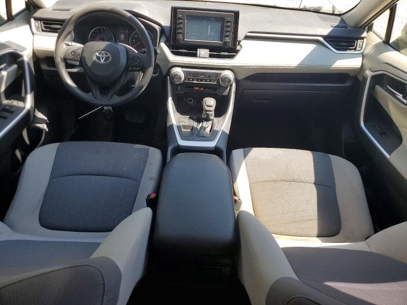 2019 TOYOTA RAV4 XLE 8
