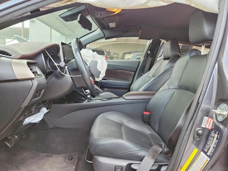 2019 TOYOTA C-HR LIMITED 7