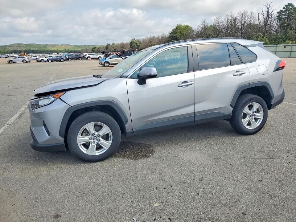 2021 TOYOTA RAV4 XLE - 1