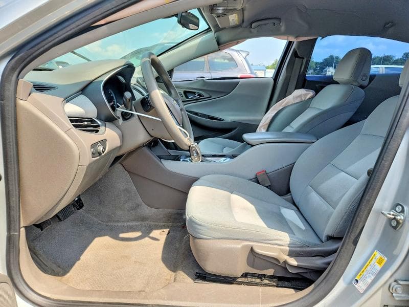 2017 CHEVROLET MALIBU LS 7