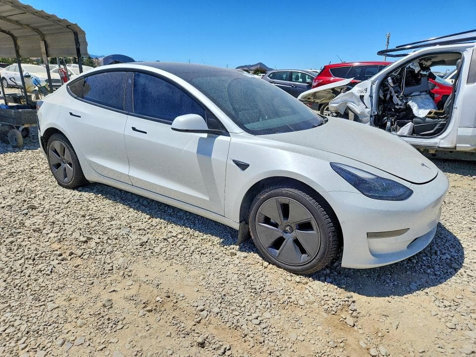 2022 TESLA MODEL 3 4