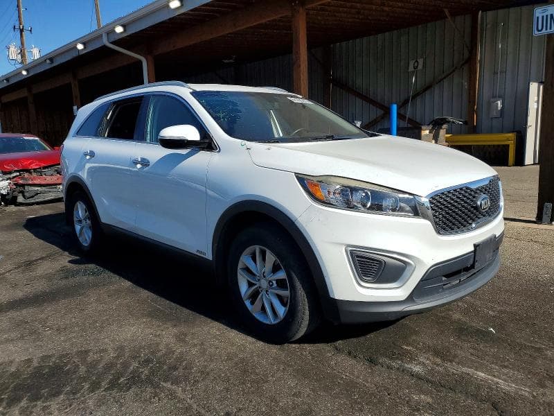 2018 KIA SORRENTO 4