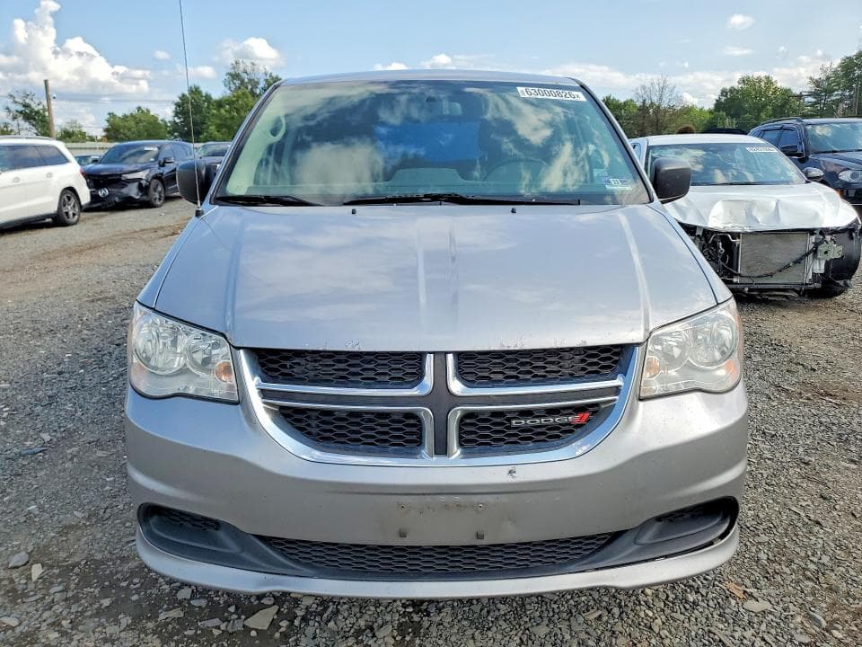 2017 DODGE GRAND CARAVAN SE 5