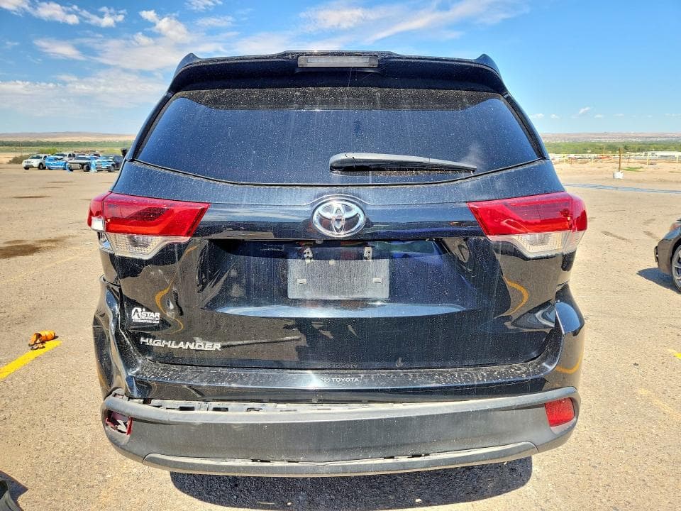 2019 TOYOTA HIGHLANDER LE 6