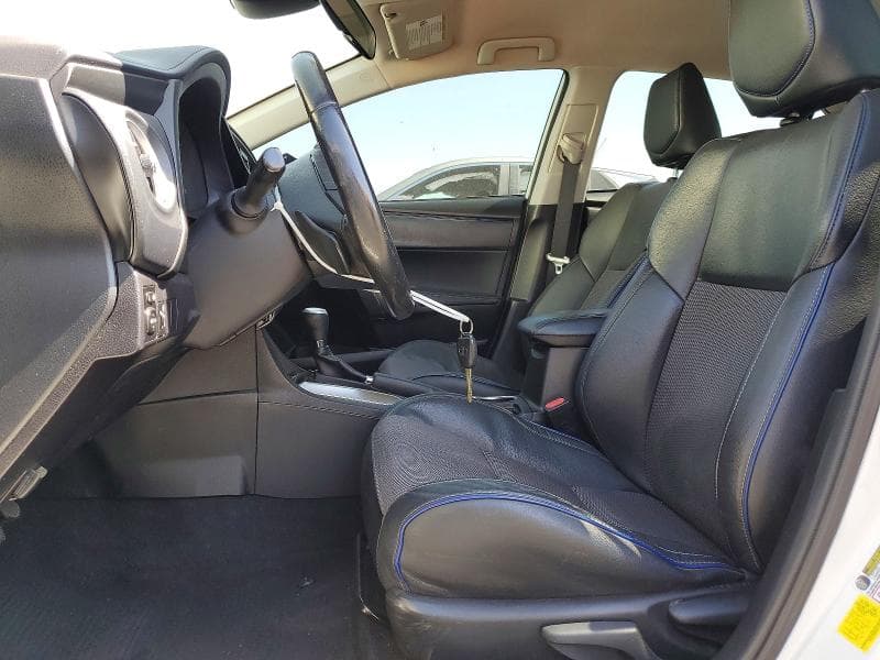 2017 TOYOTA COROLLA SE 7