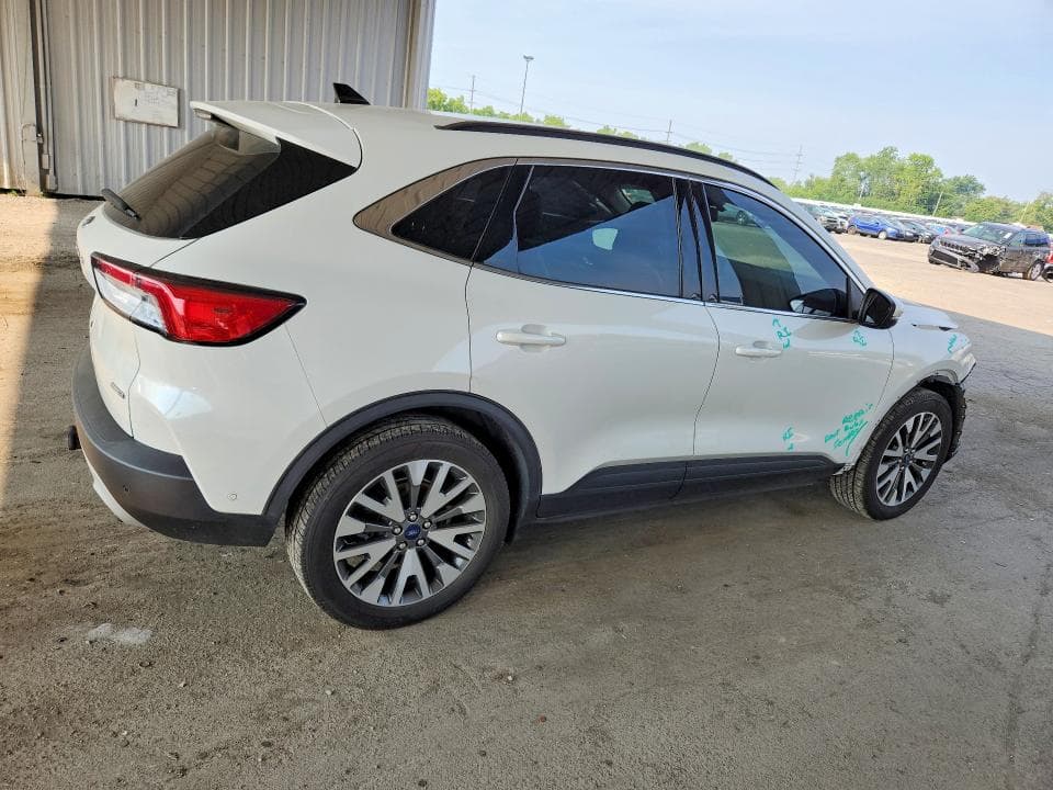 2020 FORD ESCAPE TITANIUM 3
