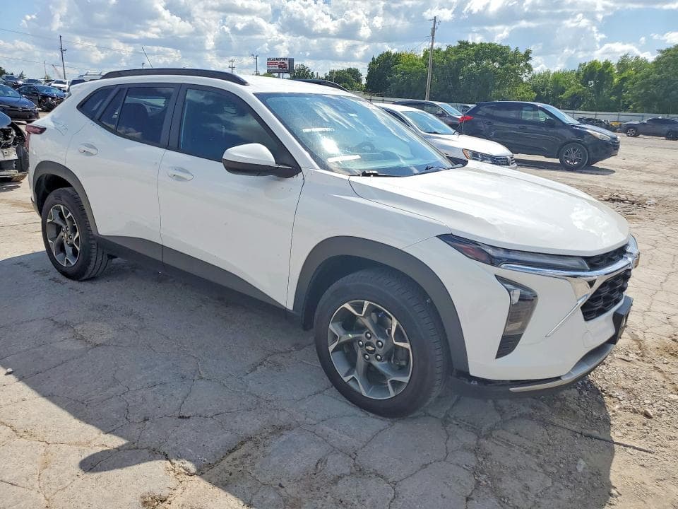 2024 CHEVROLET TRAX 1LT 4