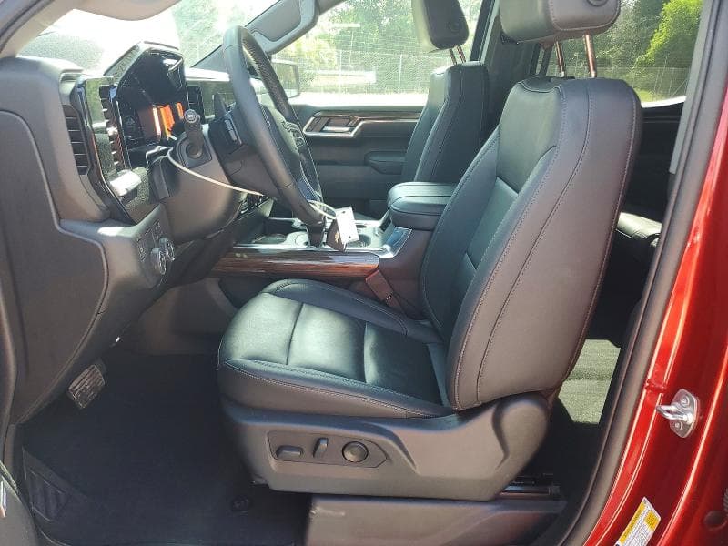 2025 CHEVROLET SILVERADO C1500 RST 7