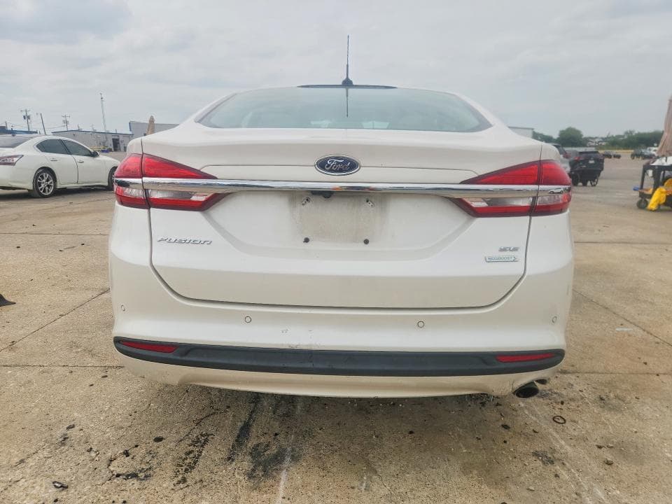 2018 FORD FUSION SE 6