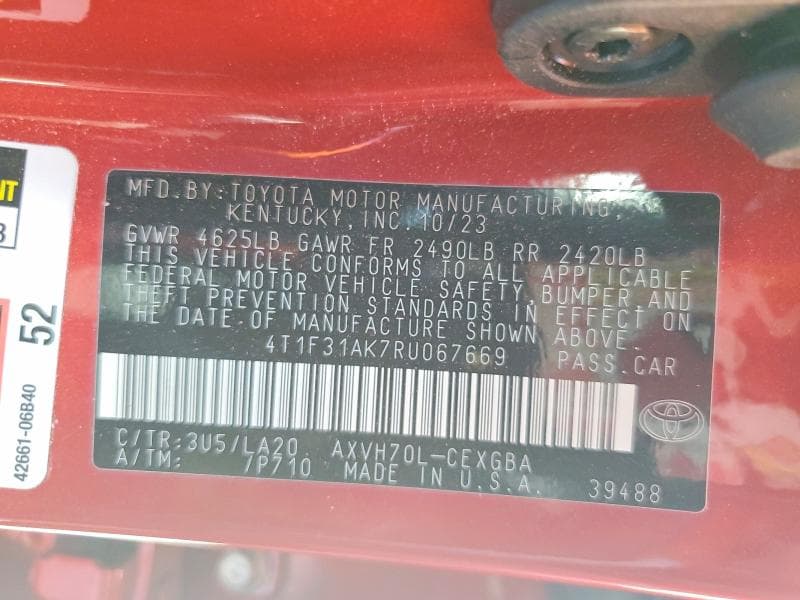 2024 TOYOTA CAMRY XLE 13