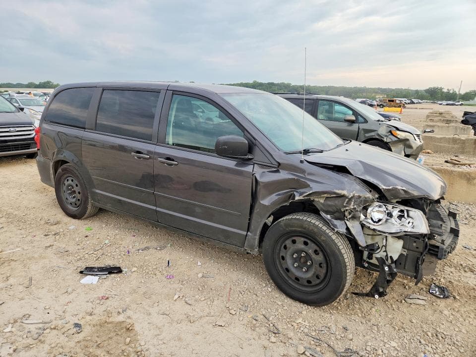 2017 DODGE GRAND CARAVAN SE 4