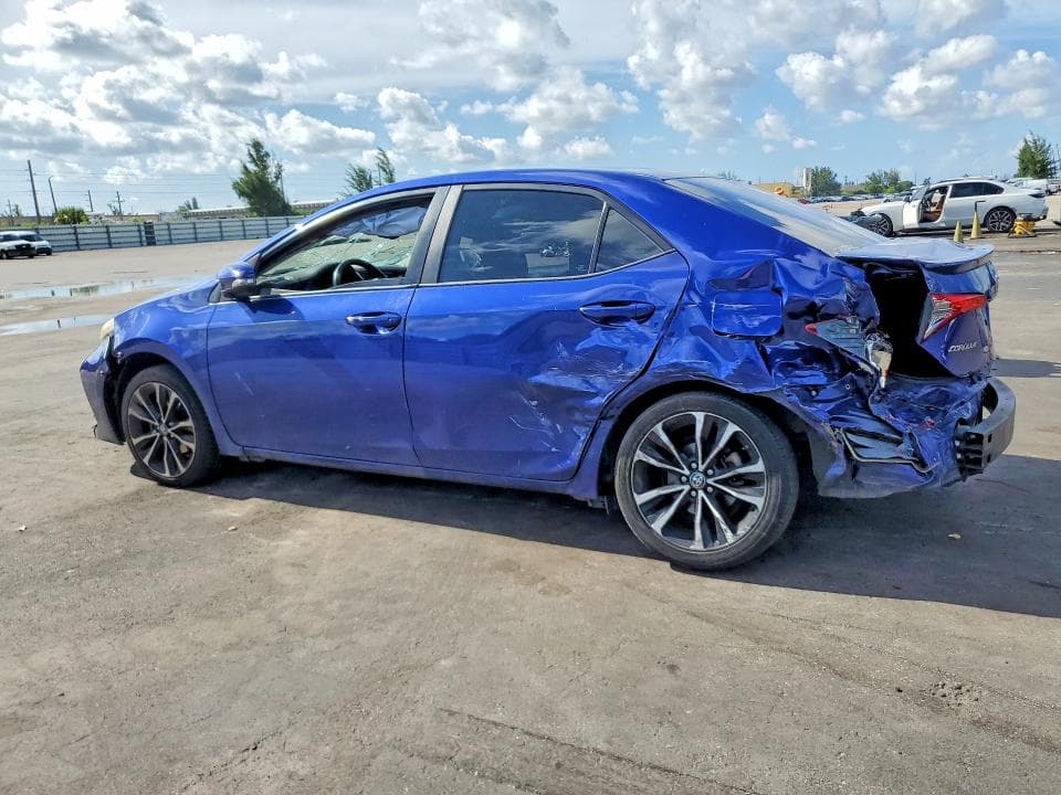 2019 TOYOTA COROLLA SE 2