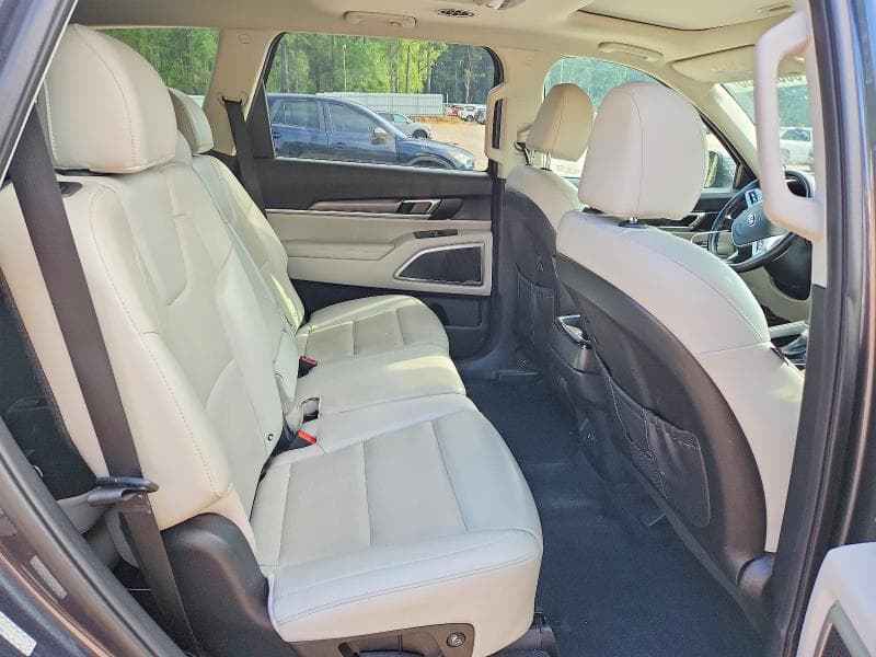 2020 KIA TELLURIDE S 10