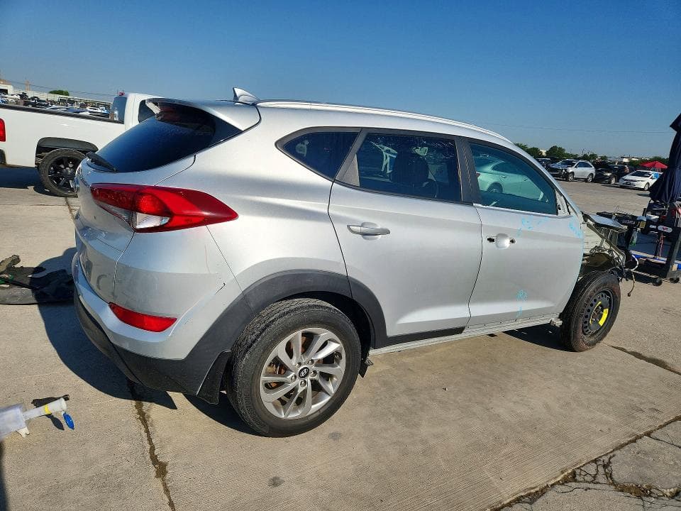 2018 HYUNDAI TUCSON SEL PLUS 3