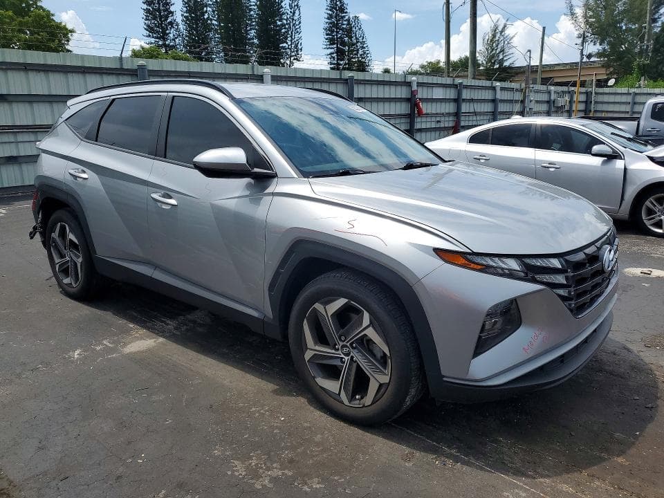 2024 HYUNDAI TUCSON SEL 4
