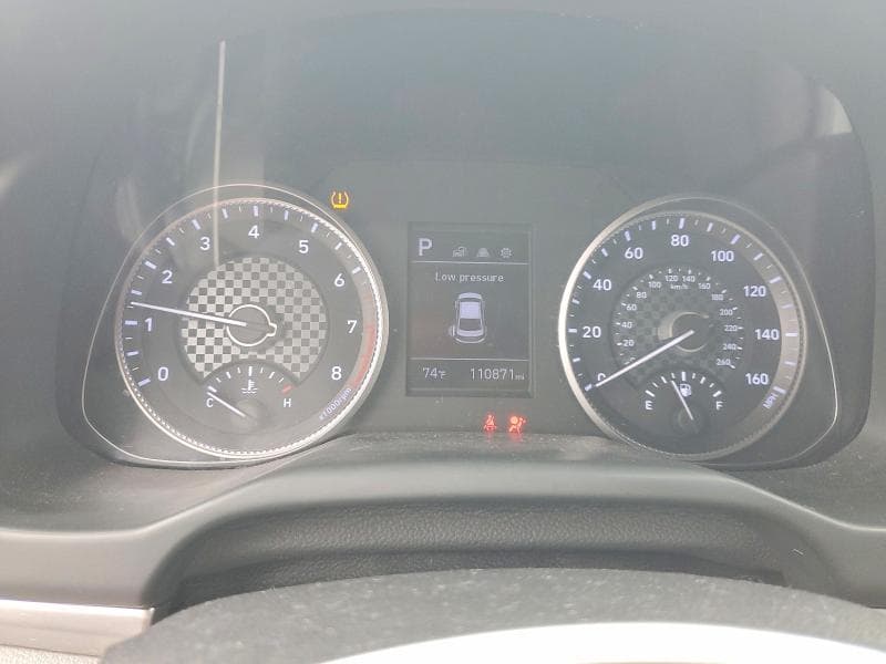2020 HYUNDAI ELANTRA SEL 9