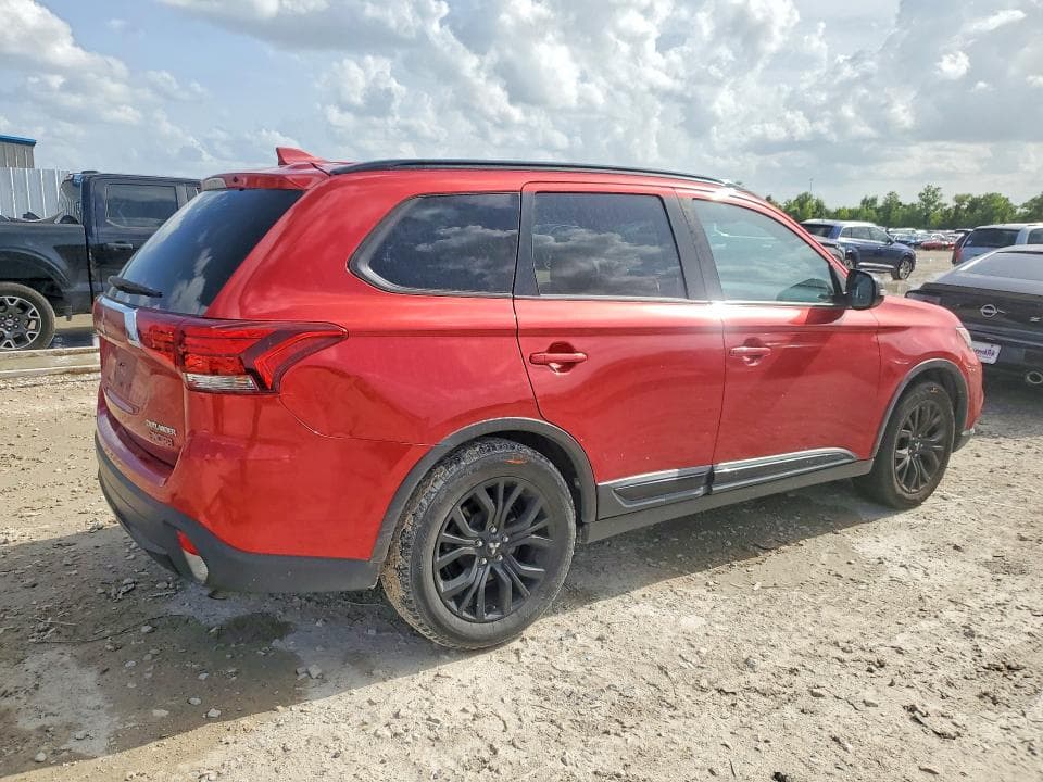 2018 MITSUBISHI OUTLANDER SE 3