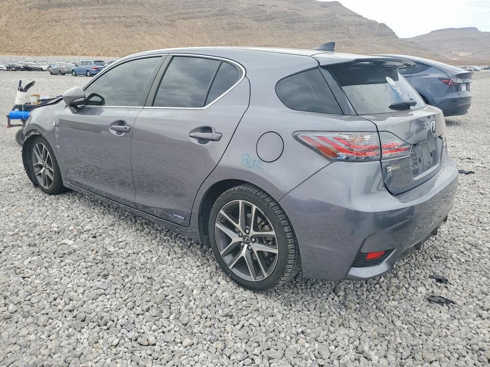 2017 LEXUS CT 200 2