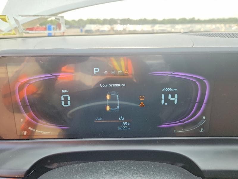 2025 KIA SELTOS S 9