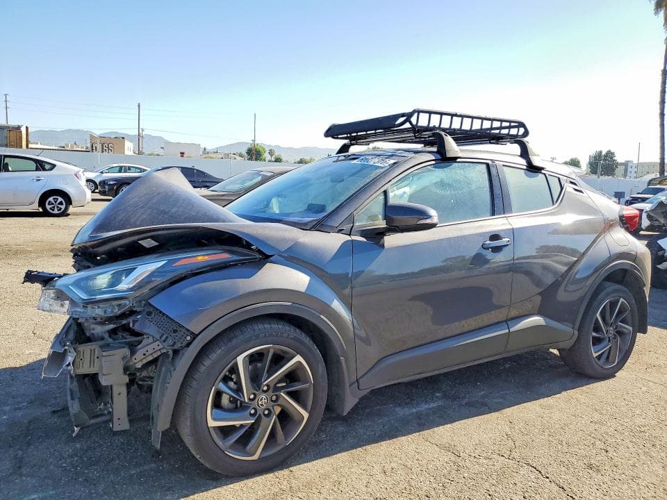 2021 TOYOTA C-HR LIMITED - 1