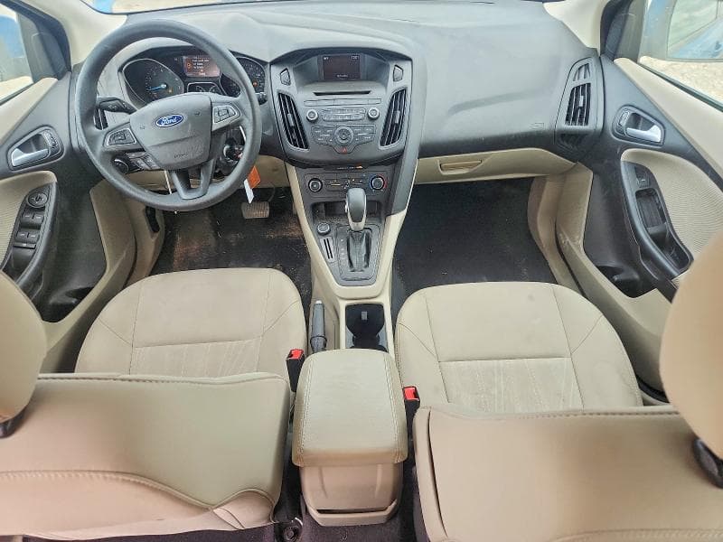 2017 FORD FOCUS SE 8