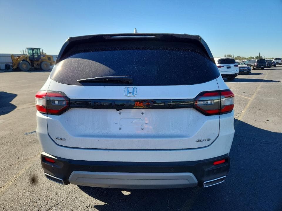 2023 HONDA PILOT ELITE 6