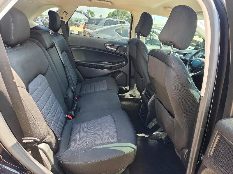 2022 FORD EDGE SE 10
