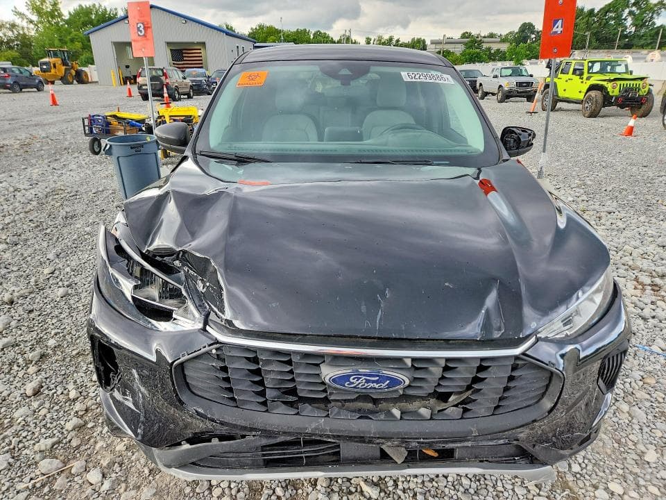 2023 FORD ESCAPE ACTIVE 5