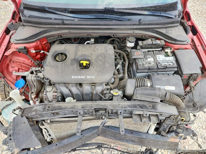 2017 HYUNDAI ELANTRA SE 11