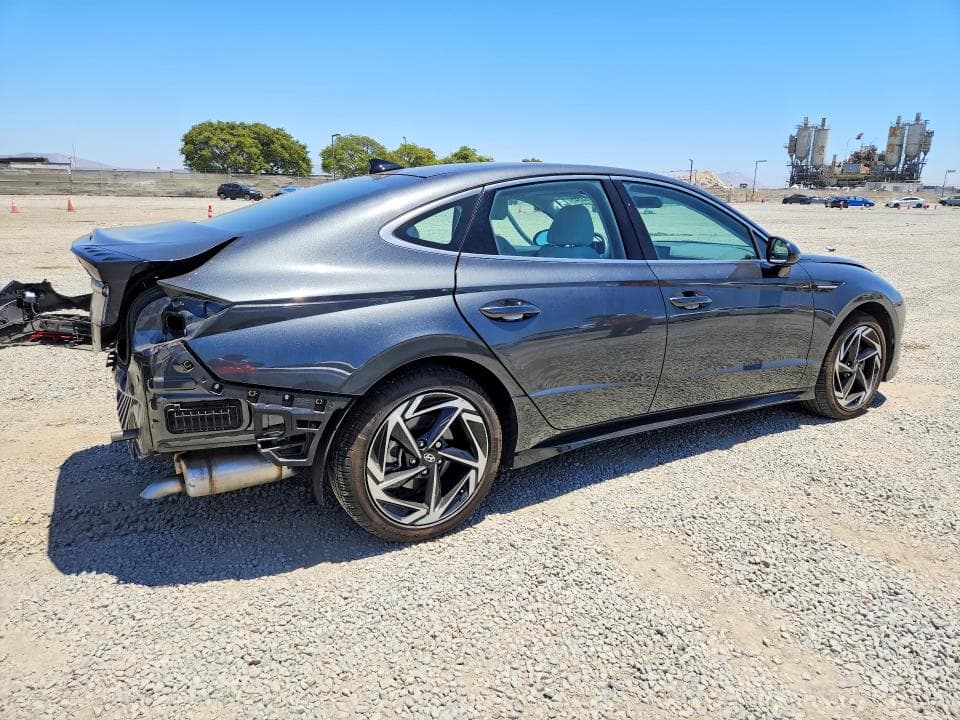 2025 HYUNDAI SONATA SEL 3