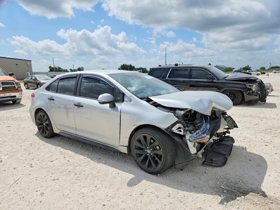2021 TOYOTA COROLLA SE 4
