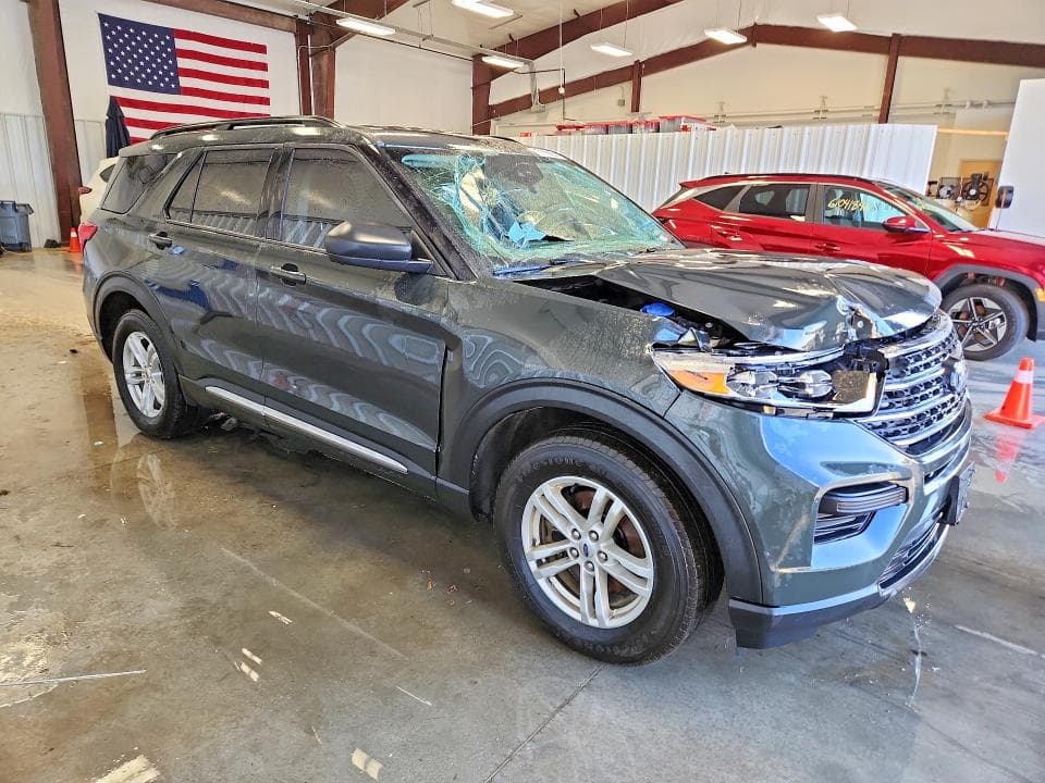 2022 FORD EXPLORER XLT 4