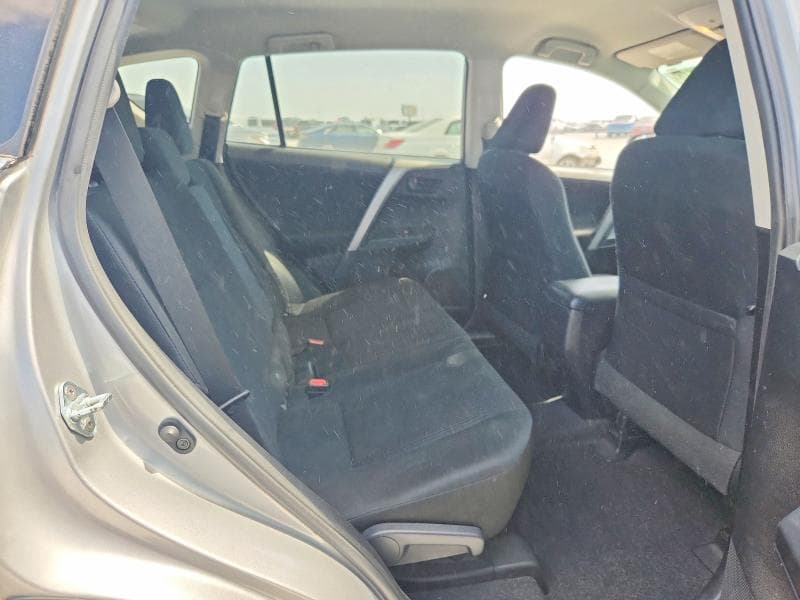 2017 TOYOTA RAV4 LE 11