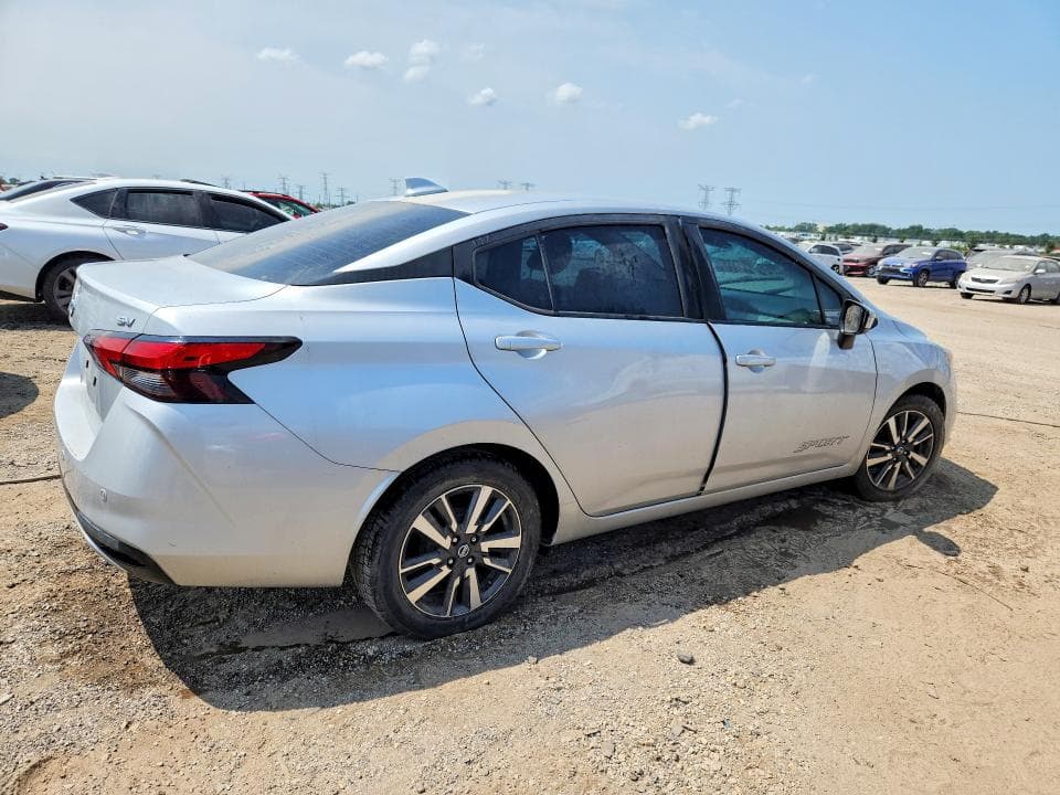 2021 NISSAN VERSA SV 3