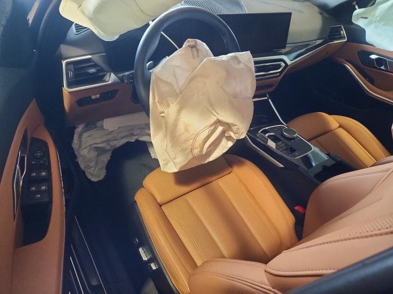2023 BMW 330XI 8