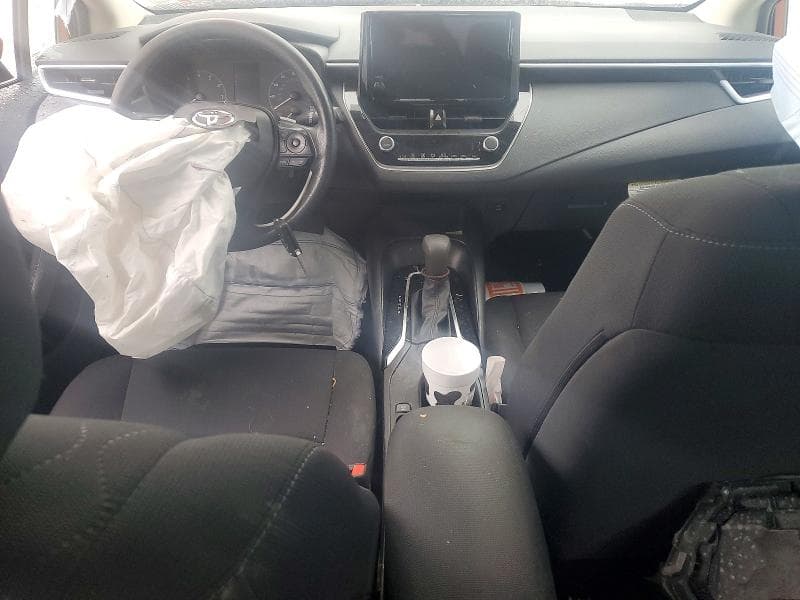2023 TOYOTA COROLLA LE 8