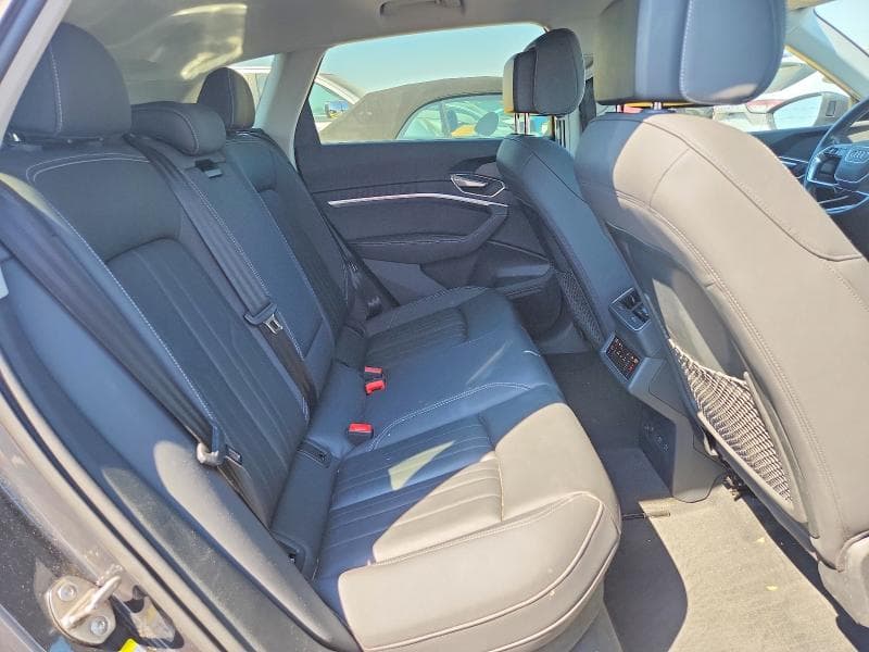 2021 AUDI E-TRON PREMIUM 10