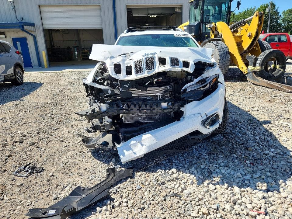 2019 JEEP CHEROKEE LIMITED 5