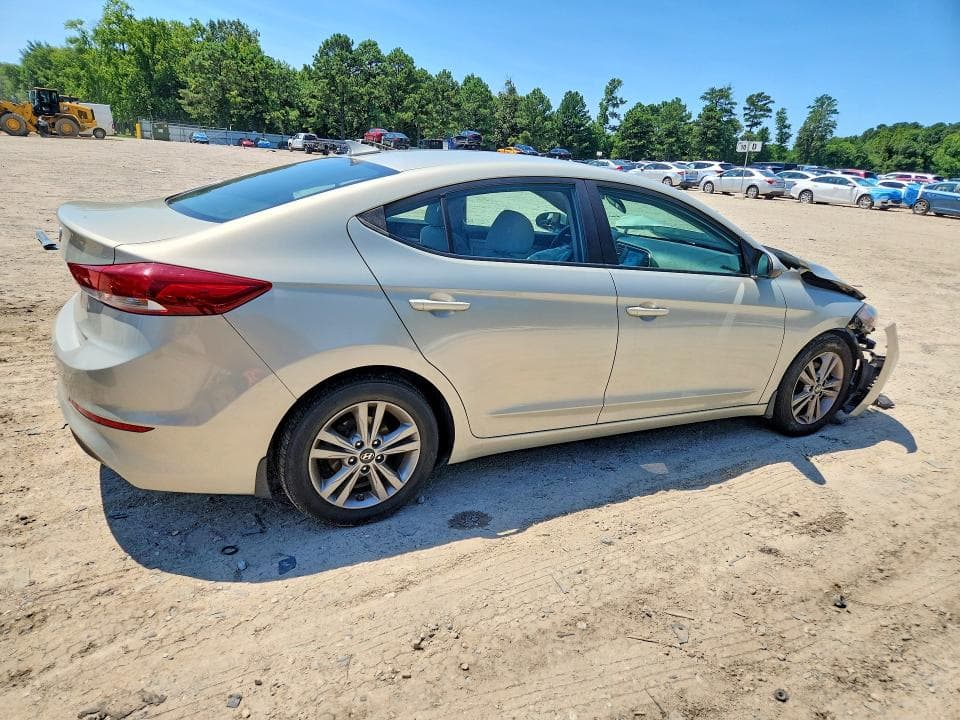 2018 HYUNDAI ELANTRA SEL 3